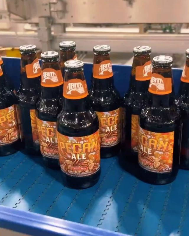 Our friends at @abitabeer made Pecan Ale with real Louisiana roasted pecans for a subtle, nutty flavor and aroma. It’s brewed with pale, Munich, biscuit and caramel malts, and Willamette hops. The roasted pecans are added in the brewhouse. Crack one open and geaux nuts! 

#HarvestAle #FallBeer #Pecan #Limited